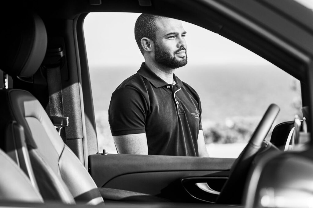 Conductor Balearicars